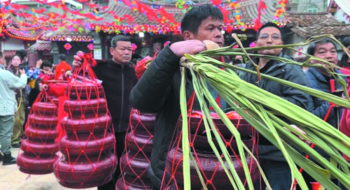 千担万盘闹元宵1.jpg