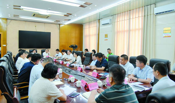 linsh2507171.jpg