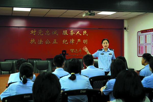 linsh2508122.jpg